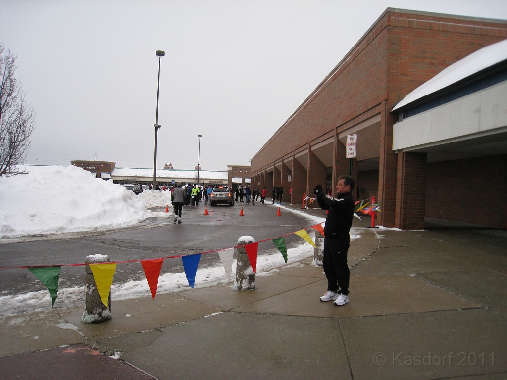 Super 5k 2011 019.jpg - The 2011 Super Bowl Sunday "Super 5K" race was held on February 6, 2011. Brisk 25 degrees F weather. Hot dogs after, but no beer.